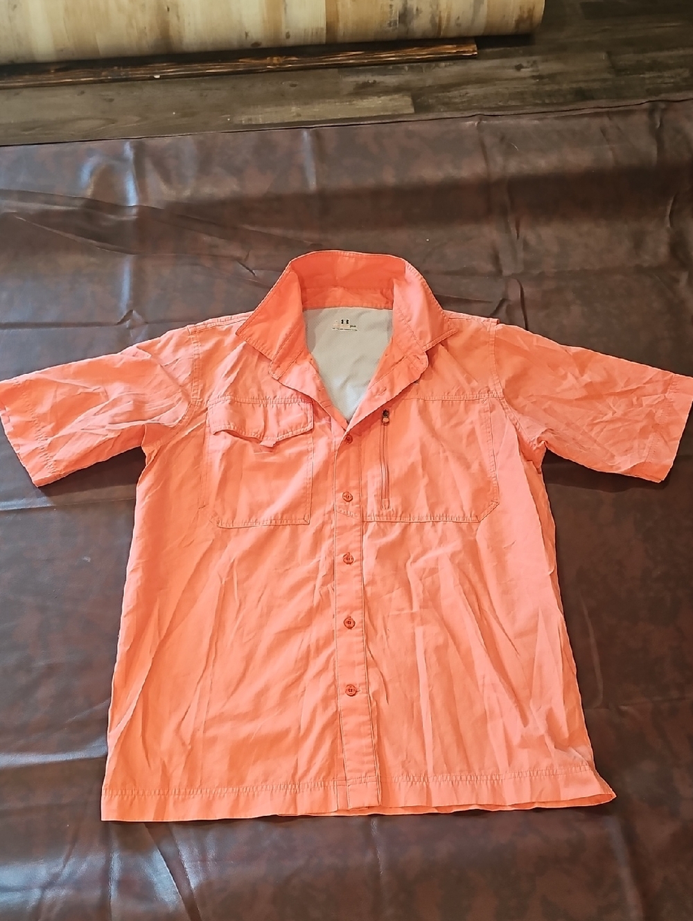 N Coral Underamor Button Down Shirt Sz L - Picture 2 of 4